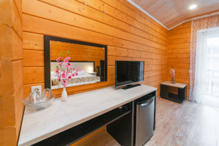 Гостиница КАРО Анапа Номер комфорт с 1 двуспальной кроватью и балконом (Корпус 3)-3